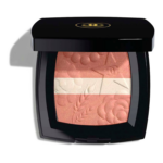 CHANEL LES SIGNES DE CHANEL ILLUMINATING POWDER BLUSH​ - PÊCHE LUMIÈRE